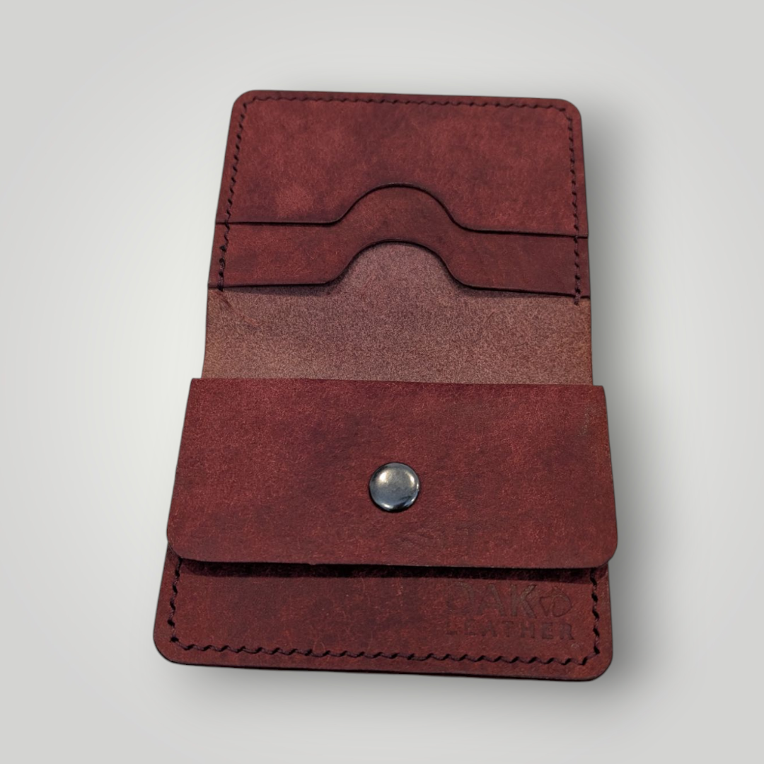 Bifold with snap enclosure and two pockets