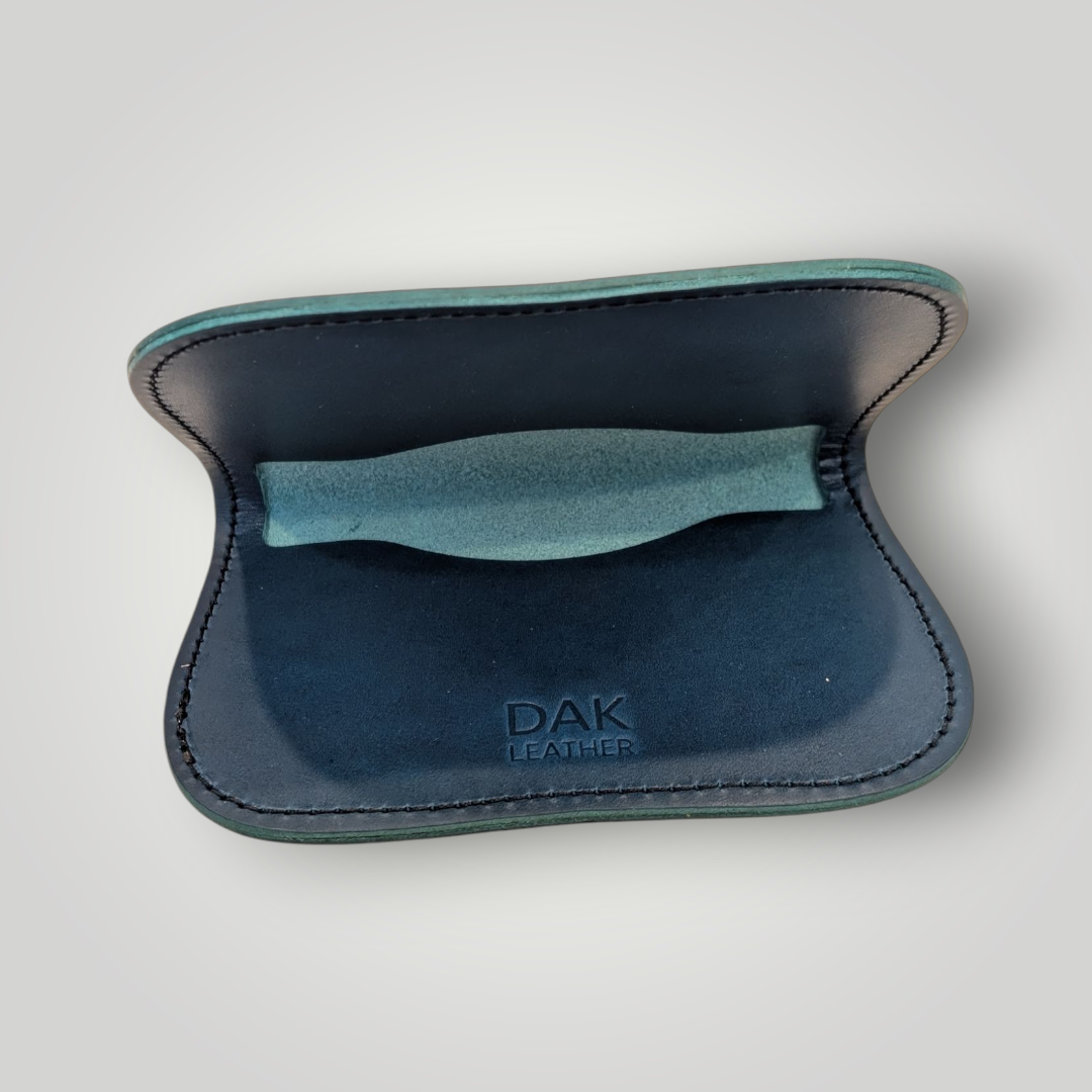 Simple Folding Card Wallet Curved Design